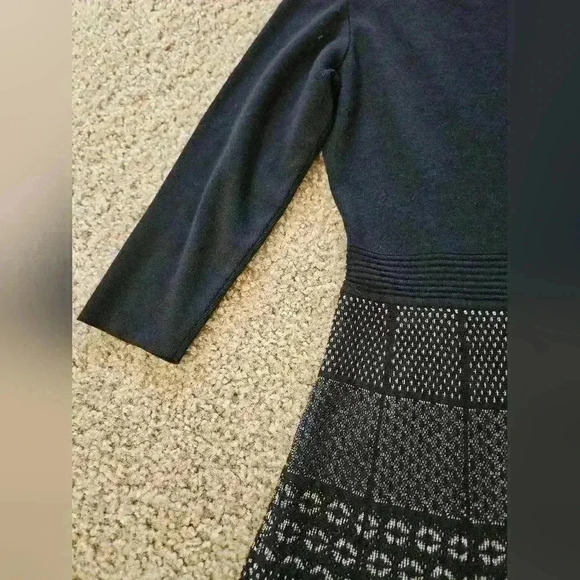 Roz & Ali Black A-Line Midi Party Dress w/ White Underlay, Size Small - Picture 7 of 7